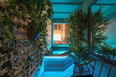 Elegant Escape Kolonaki