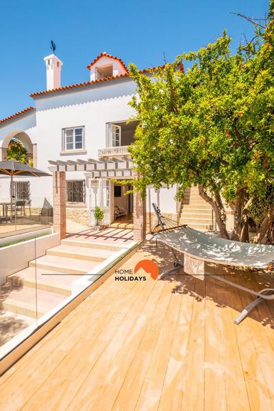 #062 Villa Lemon 3 by Home Holidays