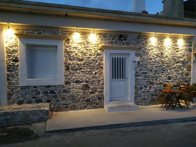 Apollon Traditional House
