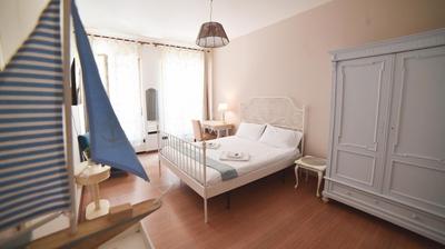 Barcolana Lodge - Hostel