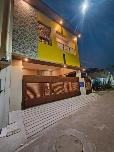 EESHA Inn - A Premium Home stay Near Temple