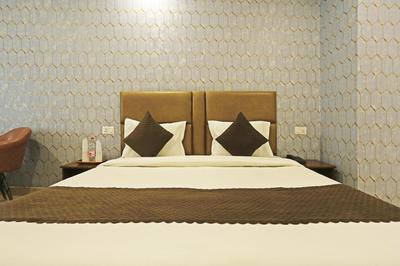 Hotel Dharma
