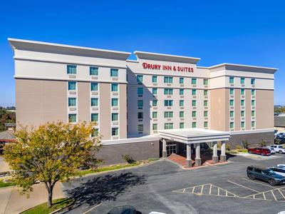 Drury Inn & Suites St. Louis Arnold