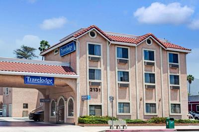 Travelodge by Wyndham Pasadena Central main