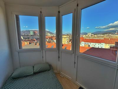 Rooftop View Apartment Graz