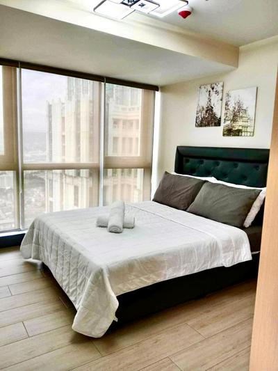 Eastwood global plaza Luxury Residence