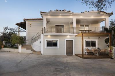 Happy Villa with Pool - Ideal Villa for Large Groups Near Laganas With a Pool Perfectly Combining Natures Tranquility and Vibrant Entertainment By Villa Ma
