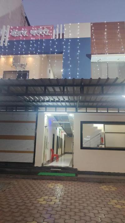 Hotel Kaveri place, Kothi