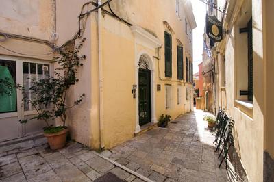 Campiello Urban Nest by Corfuescapes