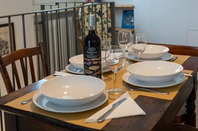 Elegante Bilocale Panoramico Treiso Belvedere Elegance