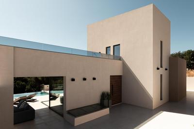 Aerial Villa - Award Winning Luxury Retreat
