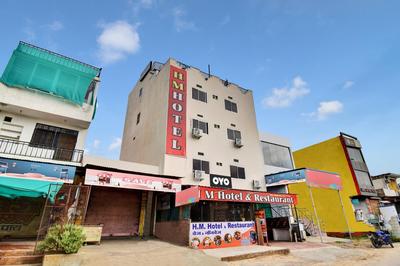 Hotel O Hm & Restaurant