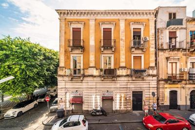 Centro- Benedettini's Apartament