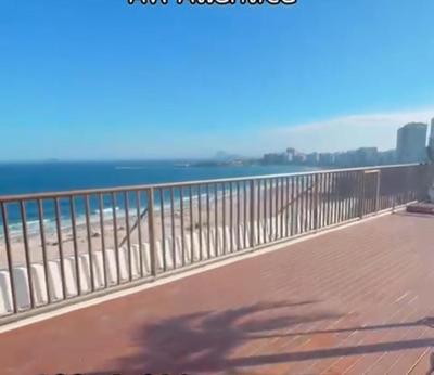 Copacabana - Edificio a beira mar 3 quartos