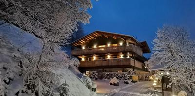Huber's Lodge