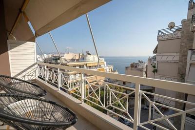 Apartment with Sea View Piraeus 4 people