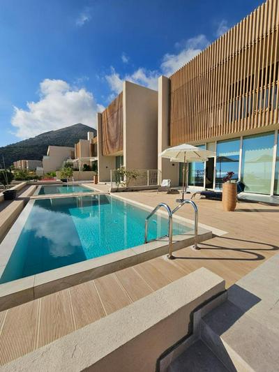 Villa Champagne Green Coast Palase