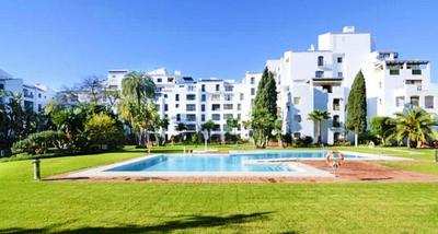 Jardines Del Puerto - Stylish Apartment - Pool