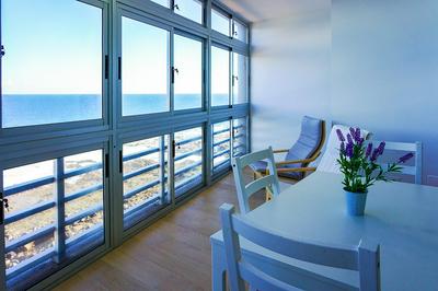 Apartamento frente al mar