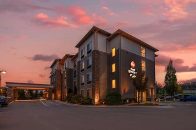 Best Western PLUS University Park Inn & Suites