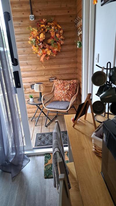 Colestone Cabins Rural Retreat - THE HARE DELUXE CABIN