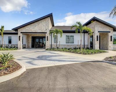 NEW! Solara Pool Home 6 Miles to Disney
