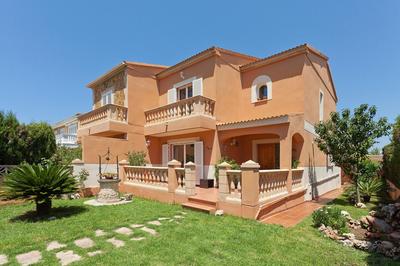 Villa Almirante