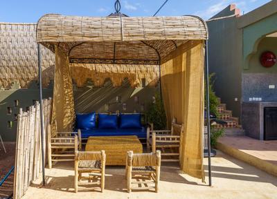 elegant villa 10min from centre private swimming pool