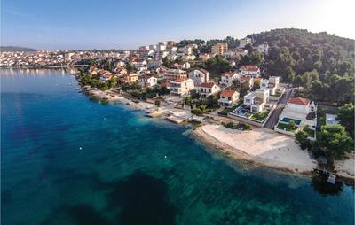 Amazing Home In Okrug Gornji With House Sea View