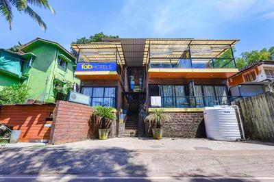 FabHotel Amazonika Boutique Resort - Nr Arpora