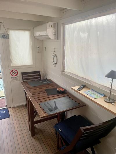 Vic and Sunny's houseboat