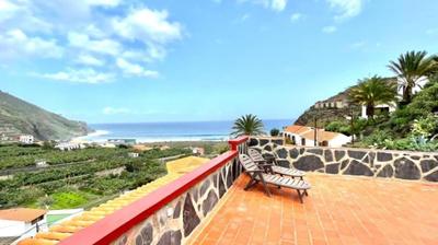 Encantador apartamento con vistas al mar, terraza WIFI y BBQ