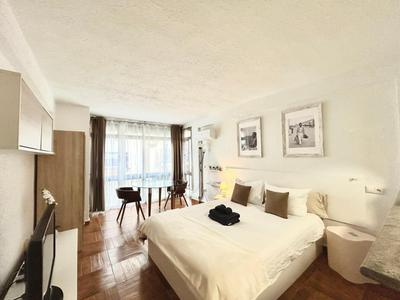 Apartamento en el puerto de fuengirola para parejas