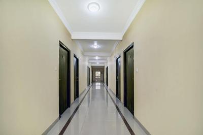 Super Collection O Rukanpura Patliputra Station formerly Radhika Inn