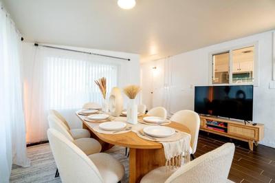 Stylish Cozy, Aesthetic, Stocked Kitchen, and Pet Friendly