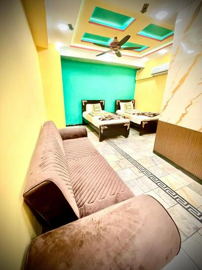 Jhelum One Hotel, Shandar Chowk