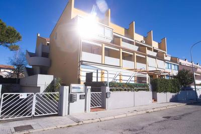 Marcelli, bilocale con giardino a 100 mt dal mare - M052