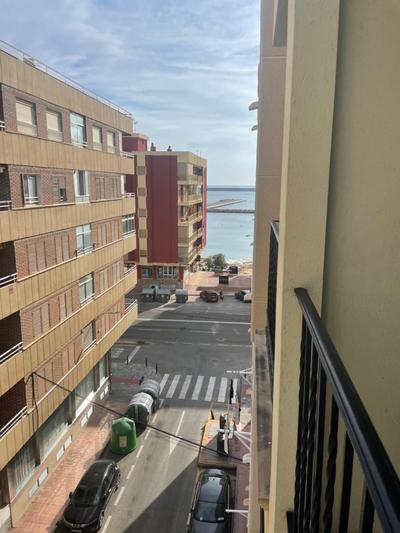 apartment inaya with sea view, located on the second line of the beach - Torrevieja