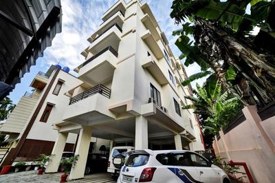 Hotel O Pratishtha by Pikfresh