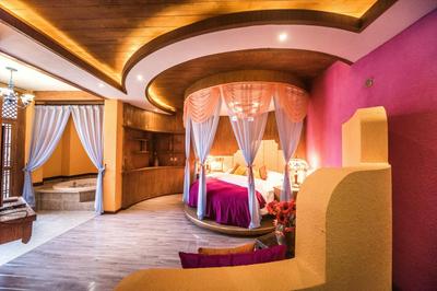 Gucheng Lanshe Designer Garden B&B