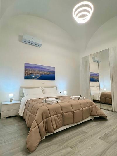 Amira Guest House