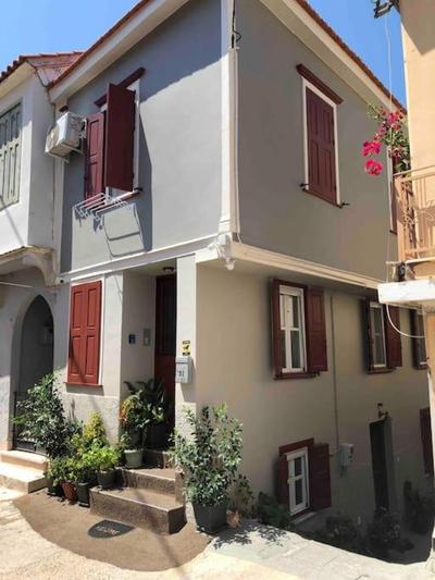 The Central Retreat 1