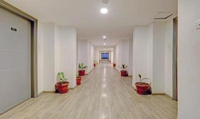 Blossoms Room Hotel Vashistha- Lakdikapul- Free Food Vouchers - Free Buffet Breakfast