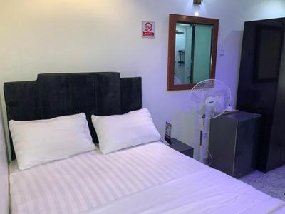 JOELS HOTEL and SUITES