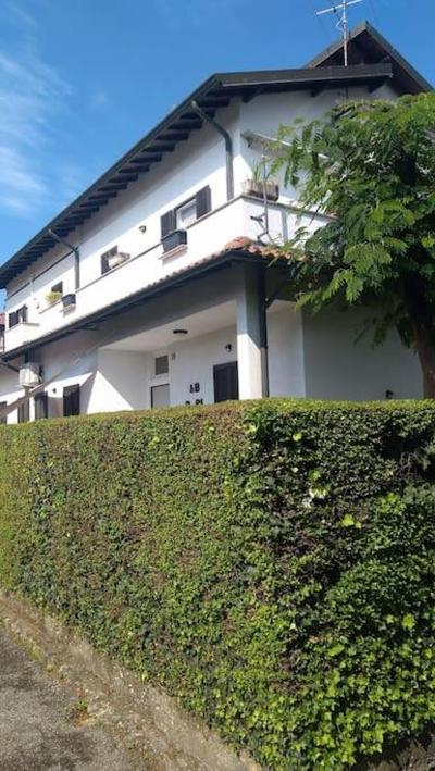 Holiday home with garden for 4 5 people