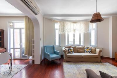 Tasteful & Spacious 3BR Haven in Trendy Şişli