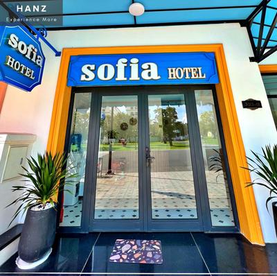 S79 TM01C05 Monstera Good And Good Grand World