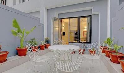 Blossoms Room Hotel Road View Grand- Lakdikapul- Free lunch or Dinner - Free Breakfast