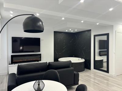 Black and White Suite "Cervantes"