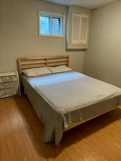 Room Queen